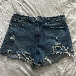Abercrombie & Fitch mom Jean Shorts